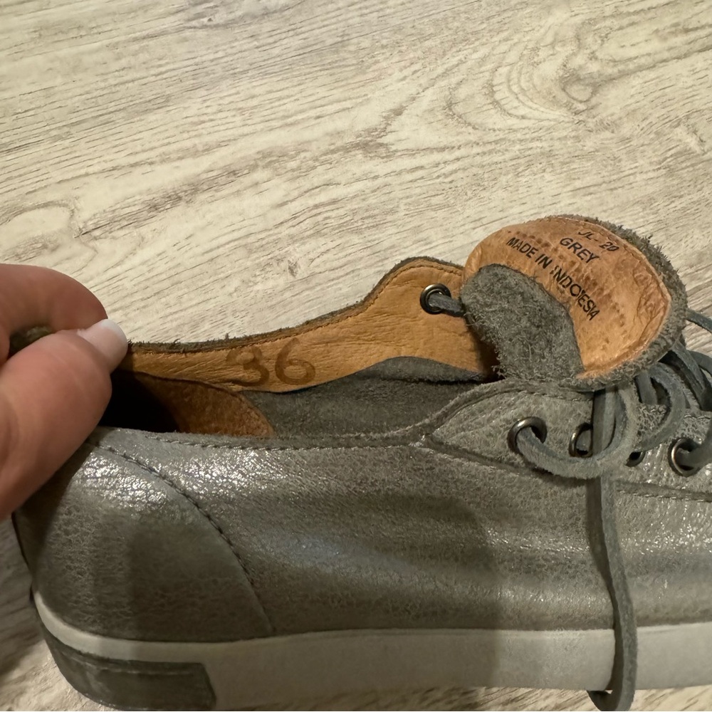 BLACKSTONE Gray FULL LEATHER Women's Fashion Sneakers SIZE 36 EUC WORN ONCE - Picture 14 of 14